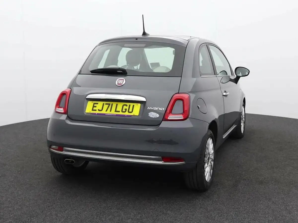 2021-fiat-500-10-dolcevita-big-5
