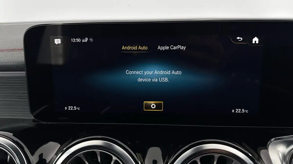 2022-mercedes-benz-eqb-e-eqb-300-amg-line-big-20
