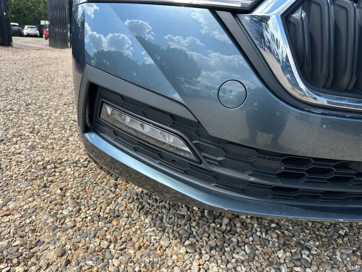 2021-skoda-octavia-15-tsi-se-first-edition-hatchback-big-8