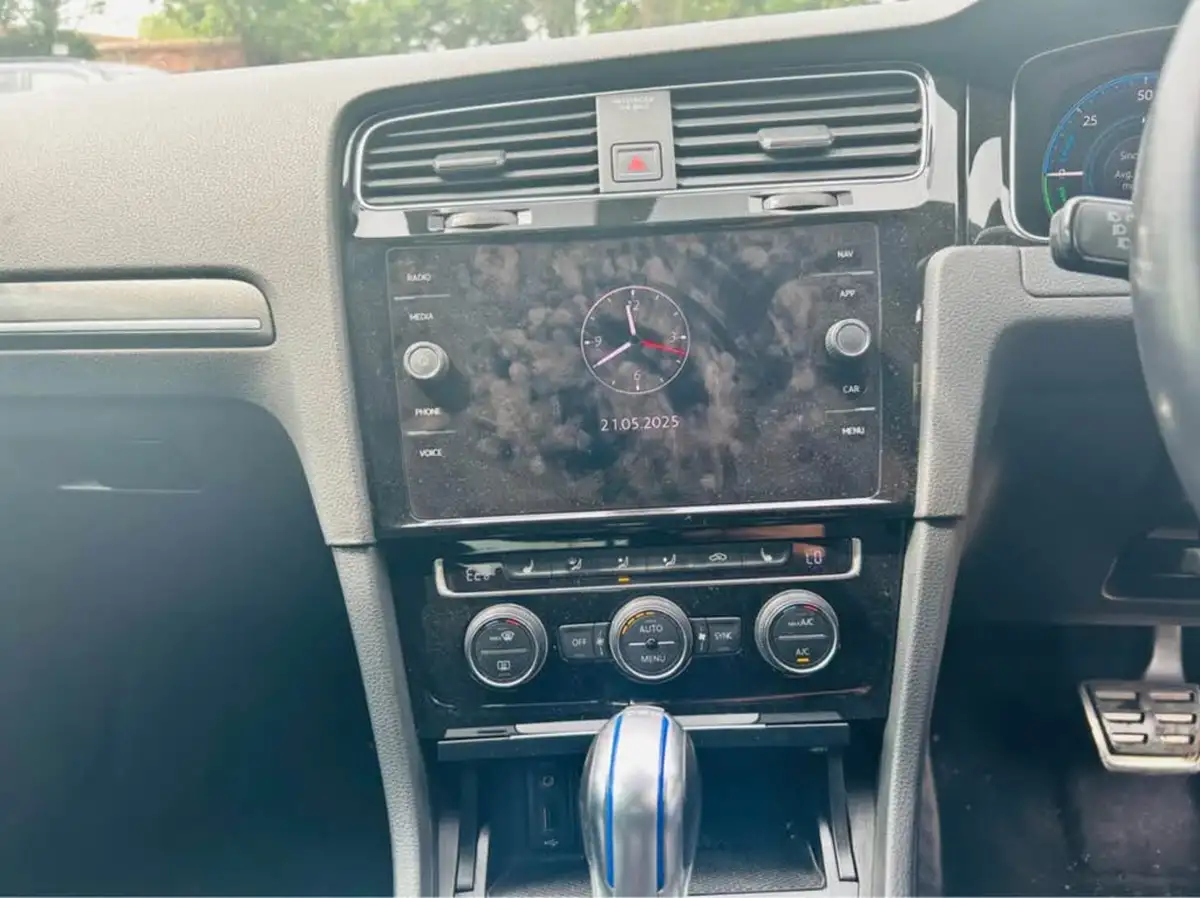 2018-volkswagen-golf-14-tsi-gte-advance-big-9