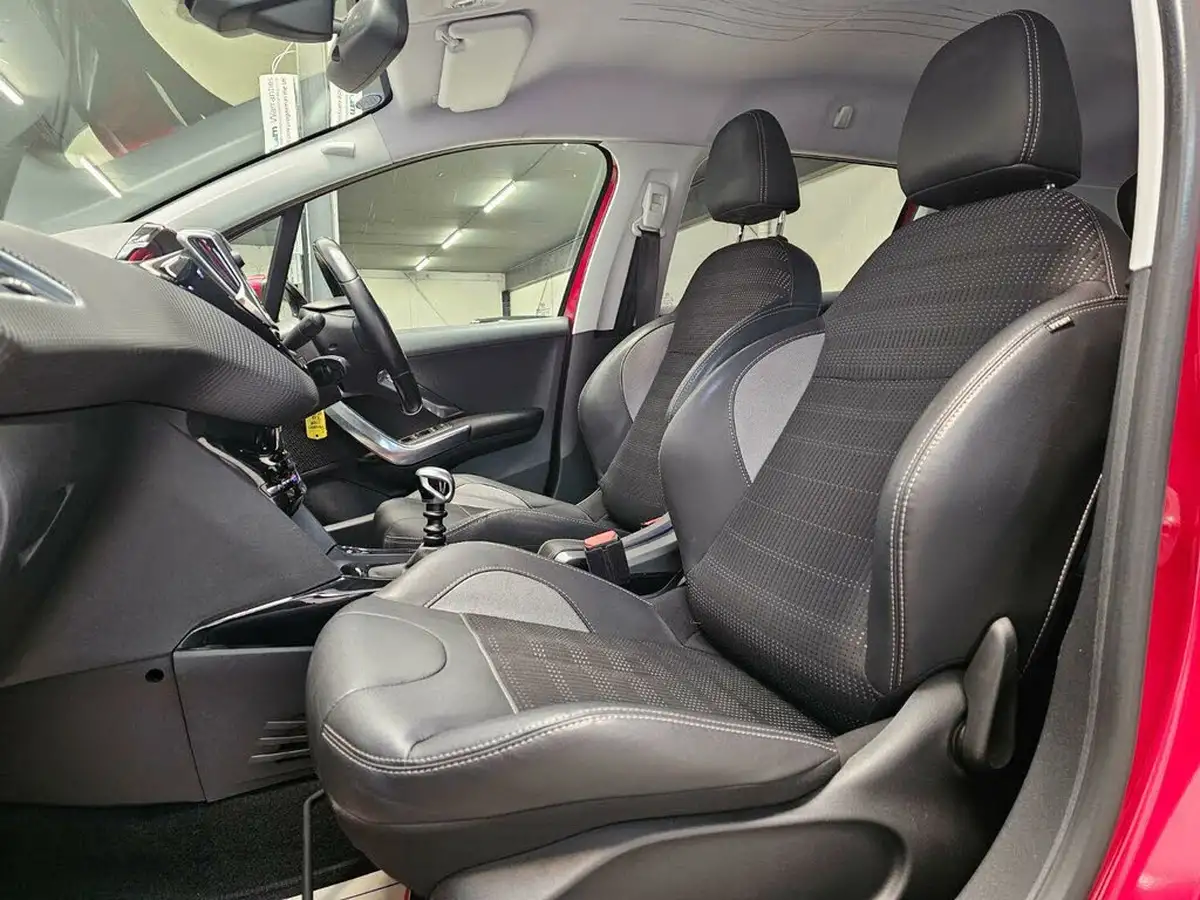 2018-peugeot-2008-suv-12-puretech-allure-130bhp-ss-big-26