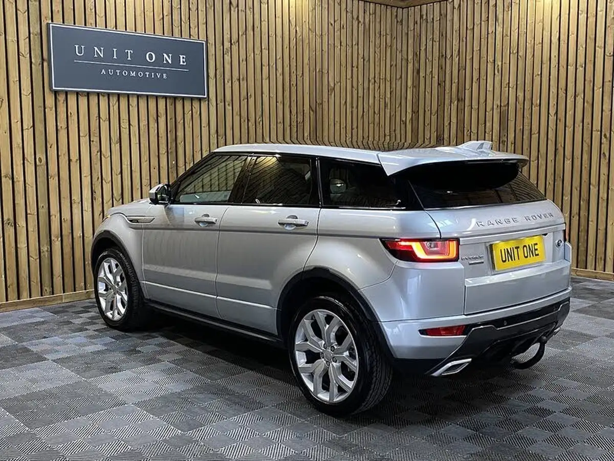 2018-land-rover-range-rover-evoque-20-si4-autobiography-hatchback-5d-big-14