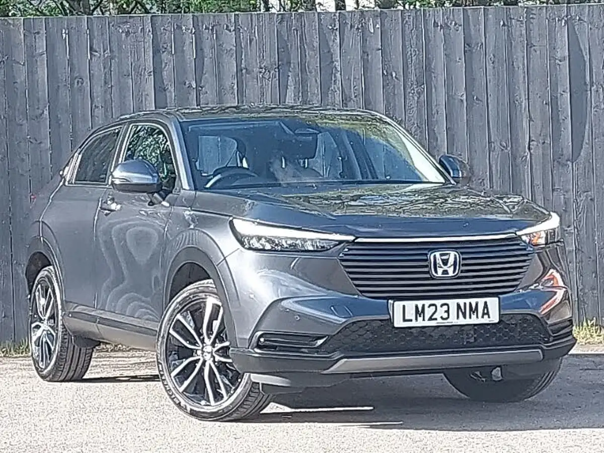 2023-honda-hr-v-15-i-mmd-elegance-big-0