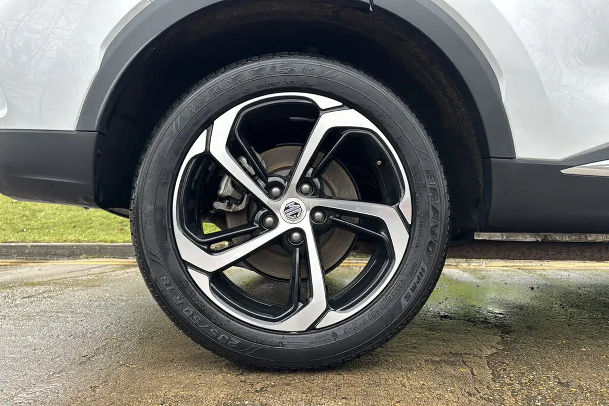2023-mg-hs-15t-gdi-trophy-258ps-plug-in-hybrid-auto-big-7