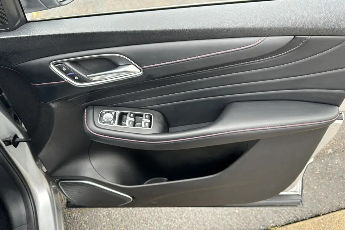2023-mg-hs-15t-gdi-trophy-258ps-plug-in-hybrid-auto-big-31