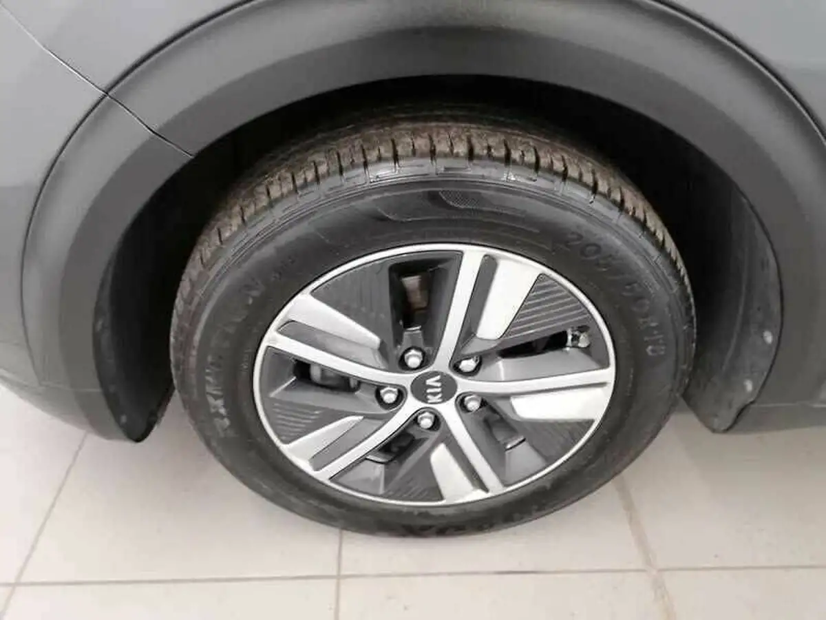 2020-kia-niro-16-gdi-2-big-6