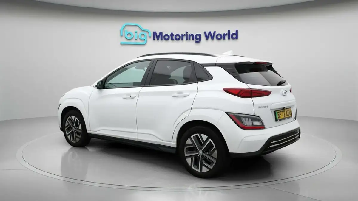 2023-hyundai-kona-e-ultimate-204ps-64kwh-105kw-obc-big-5