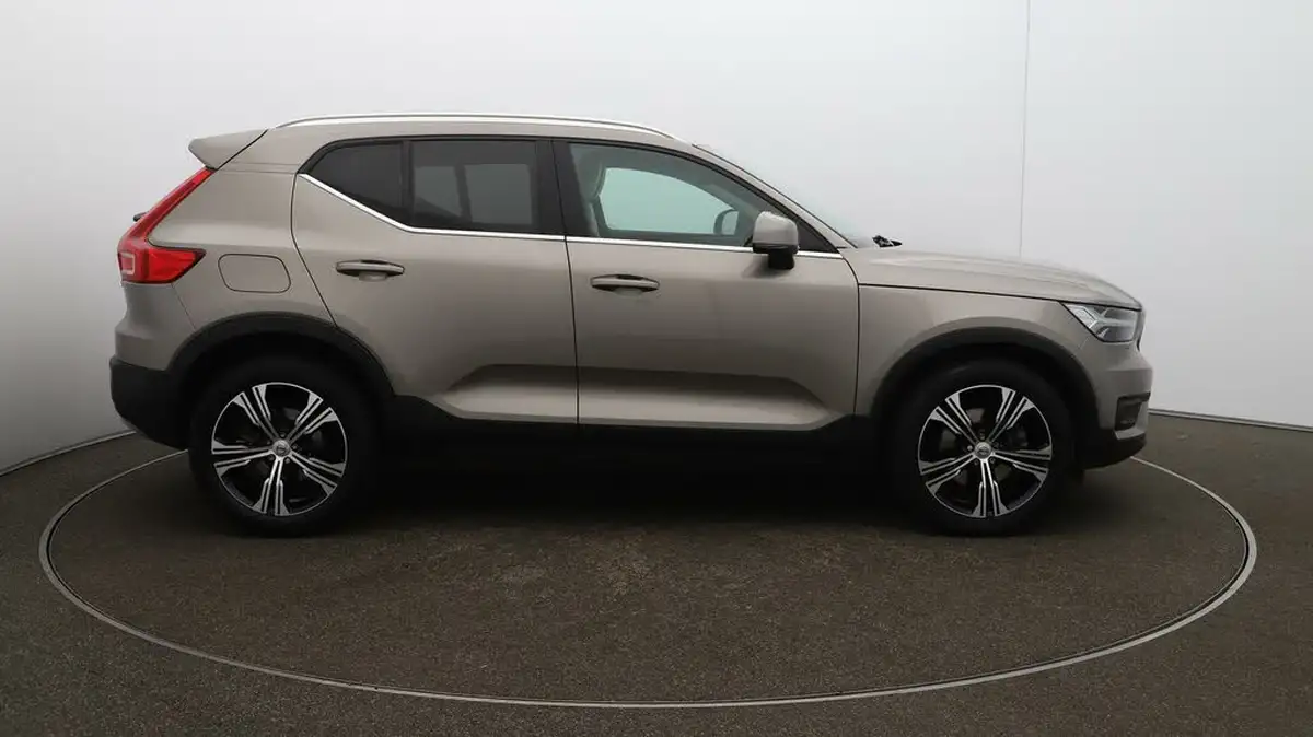 2020-volvo-xc40-20-b4-inscription-pro-big-46