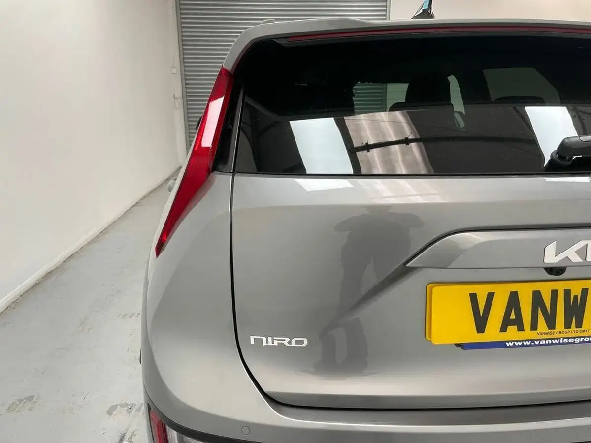 2024-kia-niro-16-gdi-139bhp-hev-132kwh-big-33