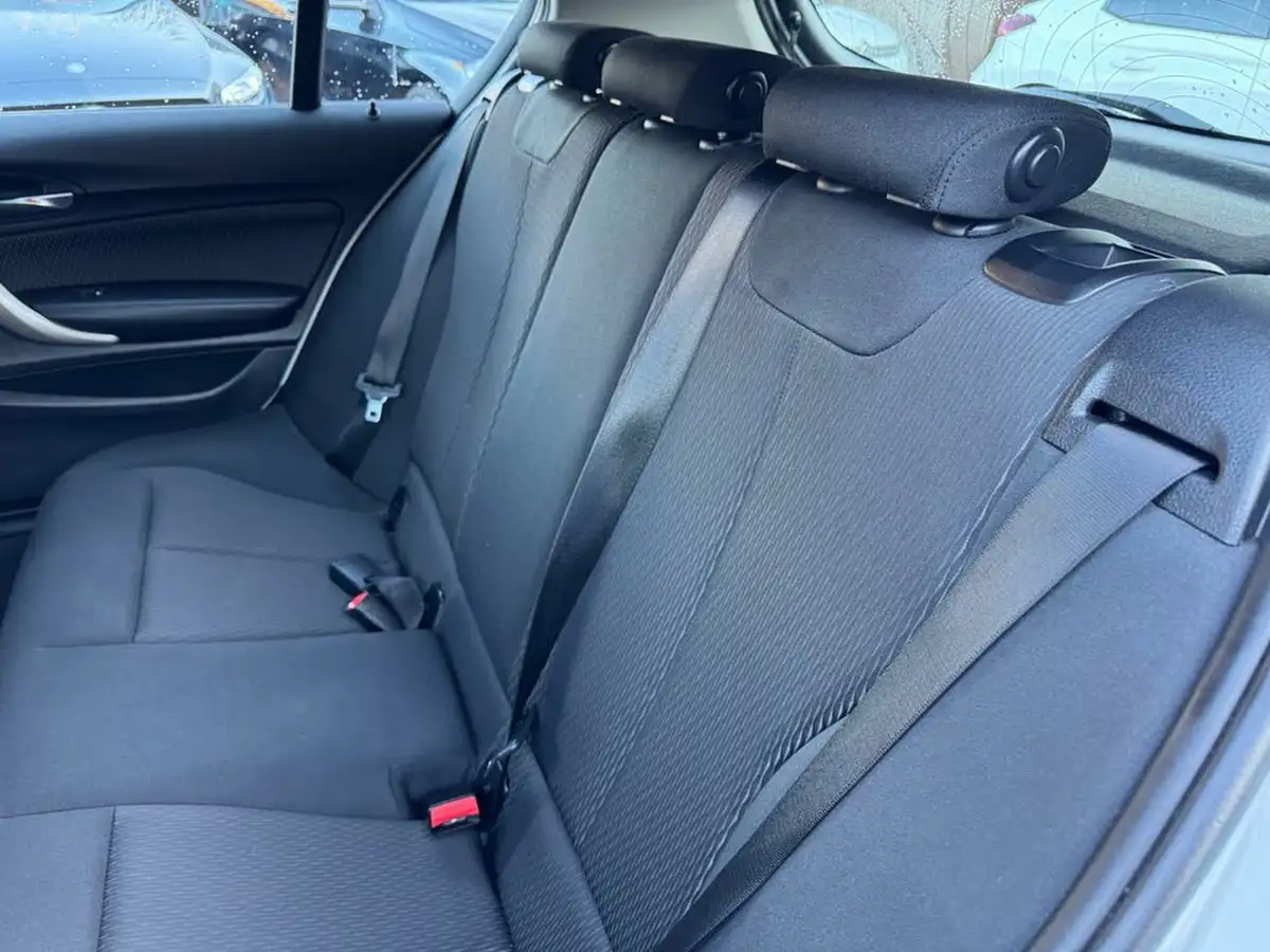 2018-bmw-1-series-15td-116d-se-business-5d-big-27