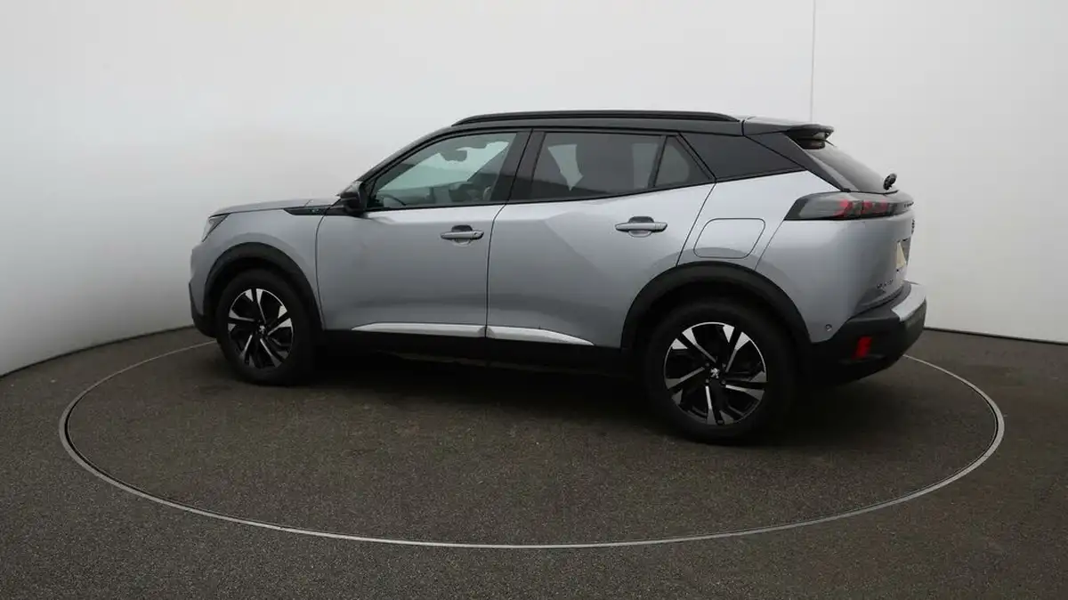 2021-peugeot-2008-suv-e-gt-big-41