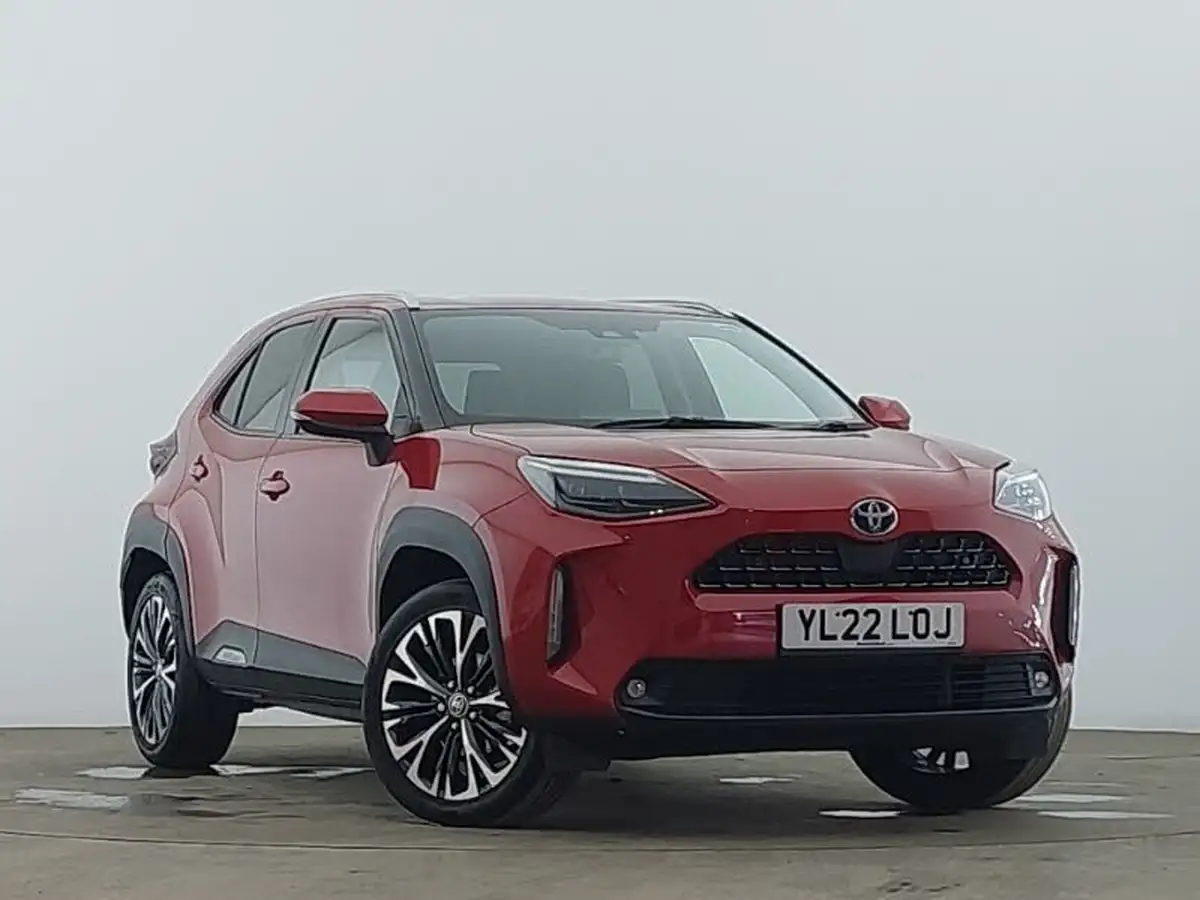 2022-toyota-yaris-cross-15-vvt-i-excel-big-0
