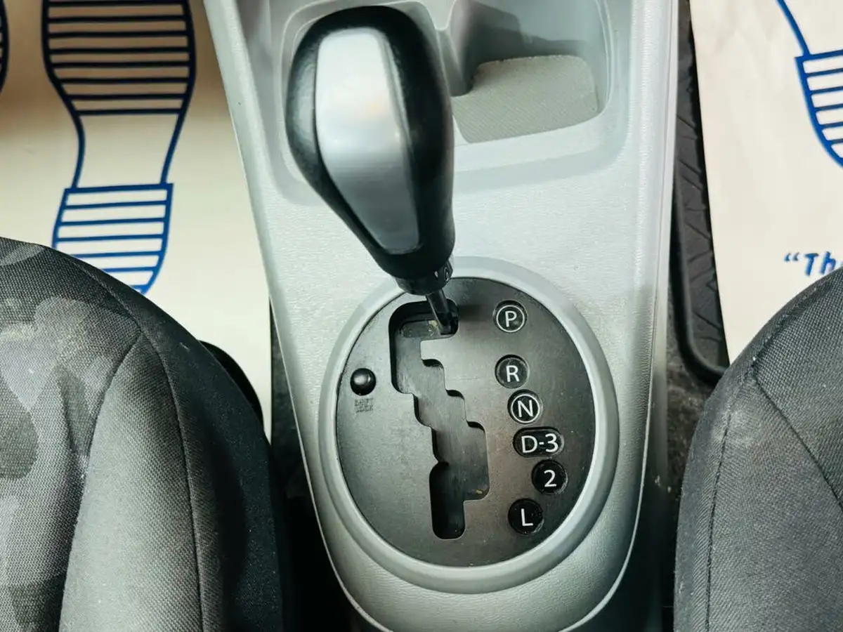 2009-suzuki-alto-10-sz4-auto-big-13