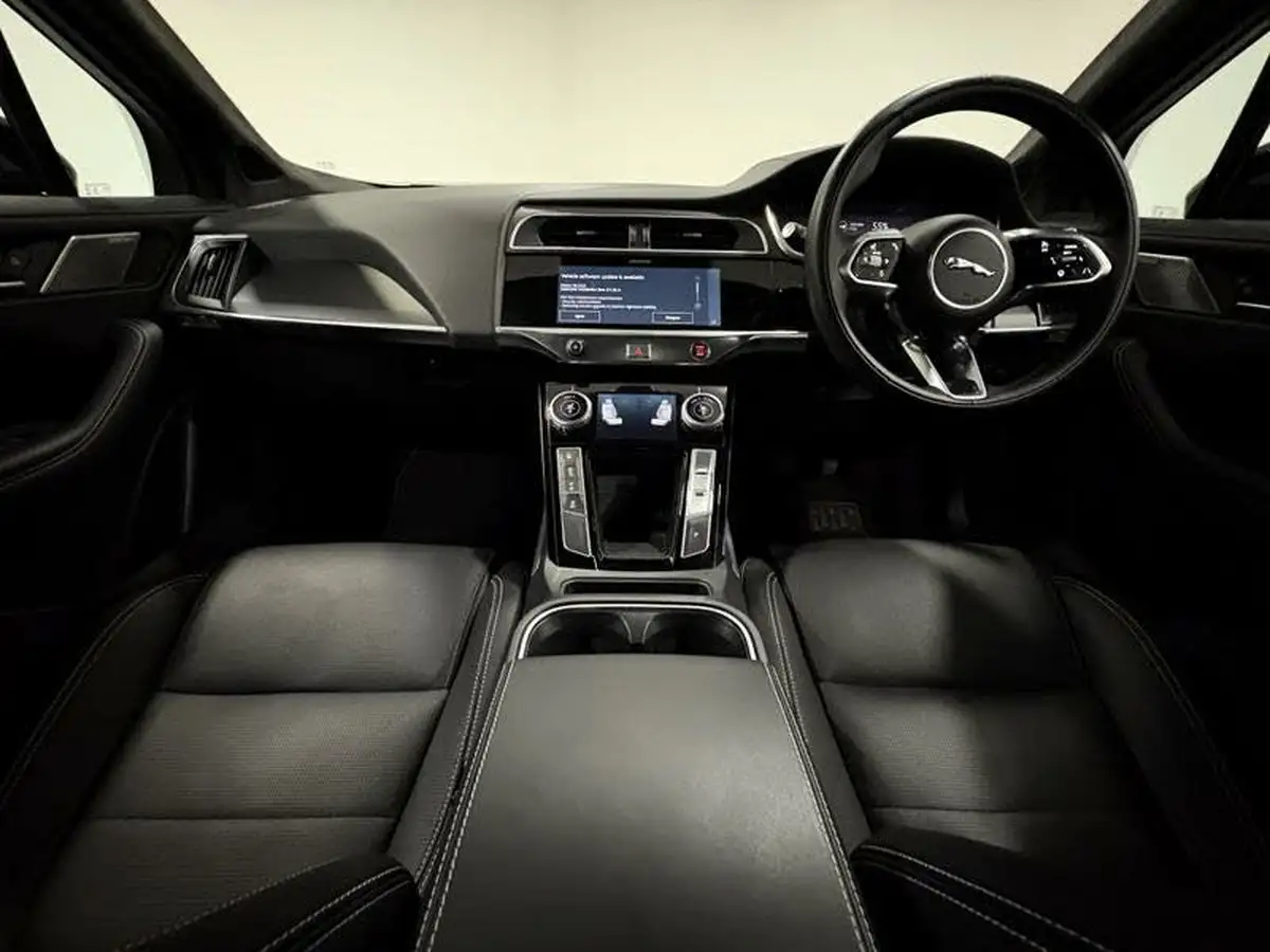 2023-jaguar-i-pace-ev400-r-dynamic-hse-black-big-9