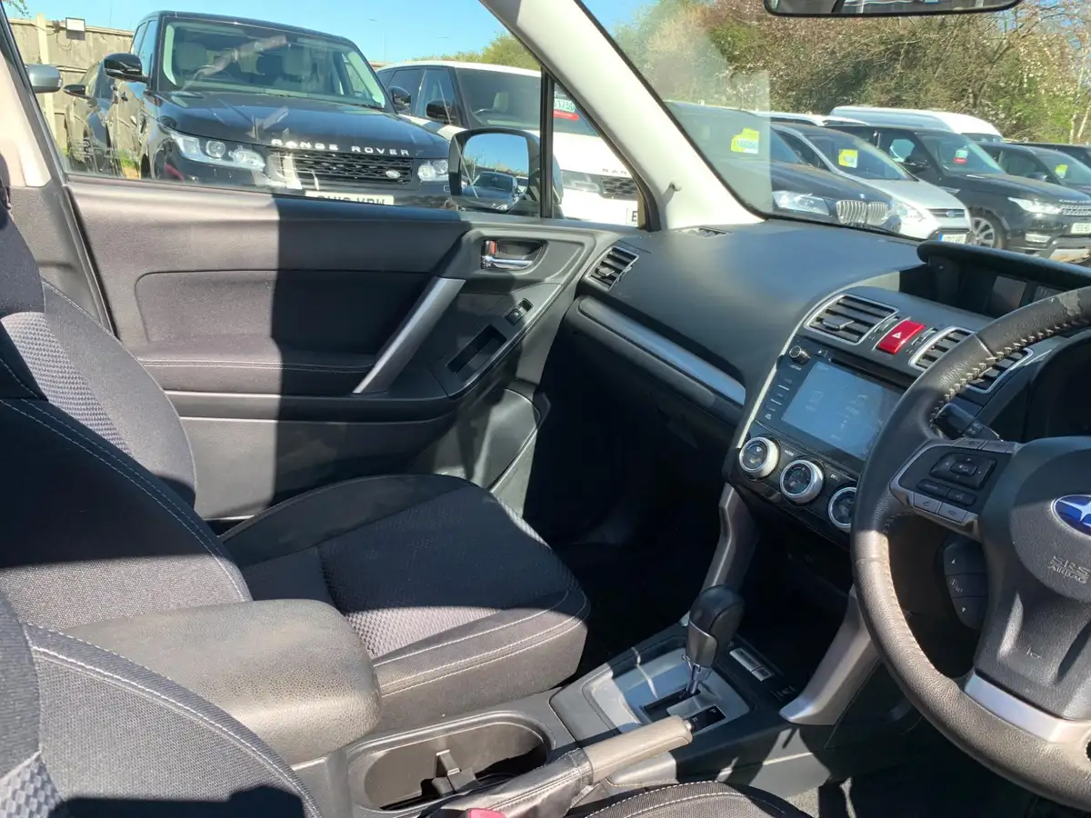 2015-subaru-forester-20-xe-150ps-1995cc-lineartronic-big-21