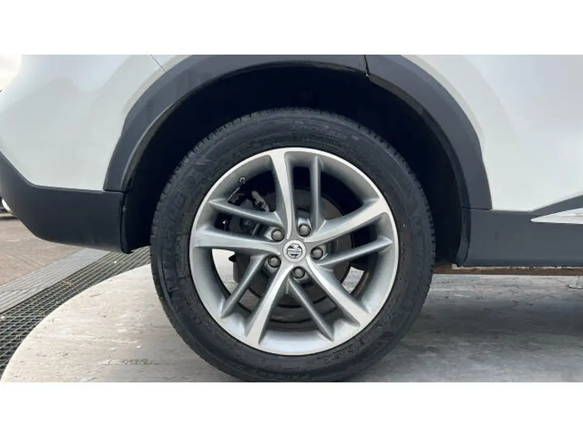 2023-mg-hs-15t-gdi-exclusive-258ps-plug-in-hybrid-auto-big-6