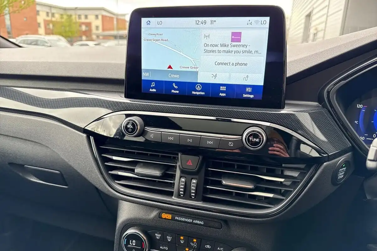 2020-ford-kuga-25t-st-line-x-big-42