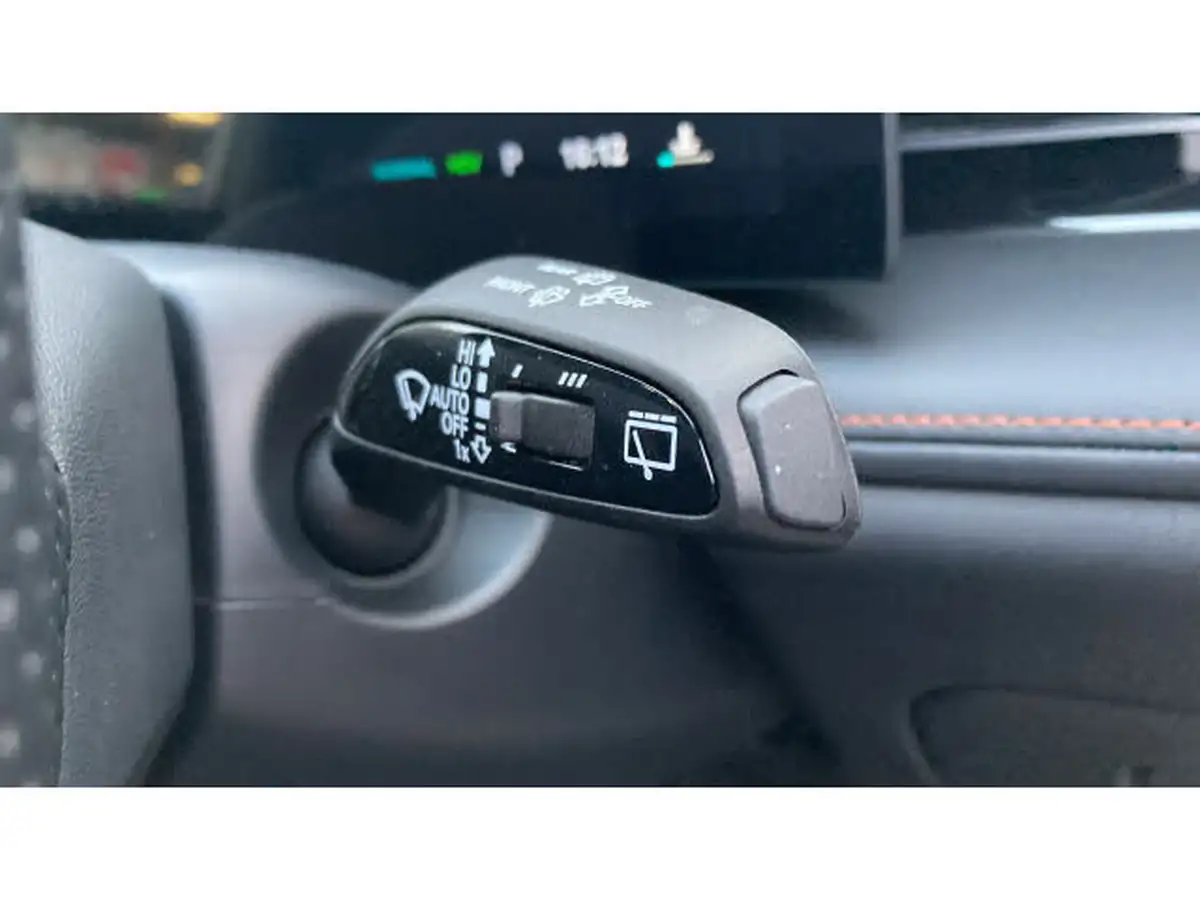 2025-mg-hs-15t-gdi-trophy-273ps-plug-in-hybrid-1496cc-auto-big-24