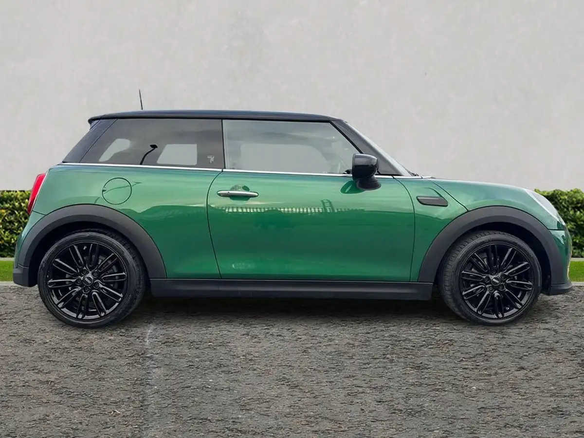2022-mini-cooper-15-cooper-exclusive-hatchback-3d-auto-big-1