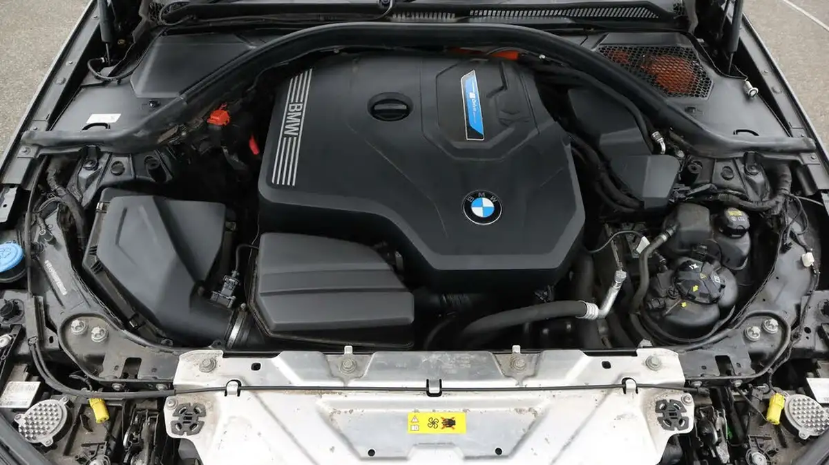 2020-bmw-3-series-big-19