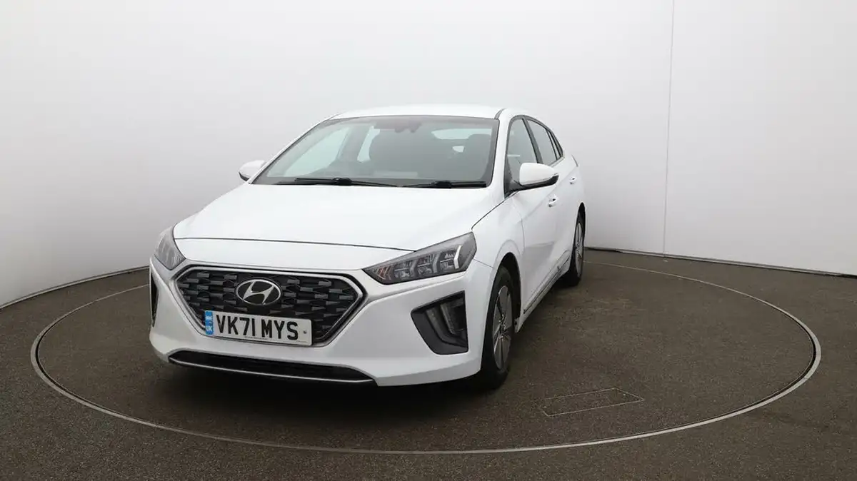 2021-hyundai-ioniq-16-gdi-premium-hybrid-big-31