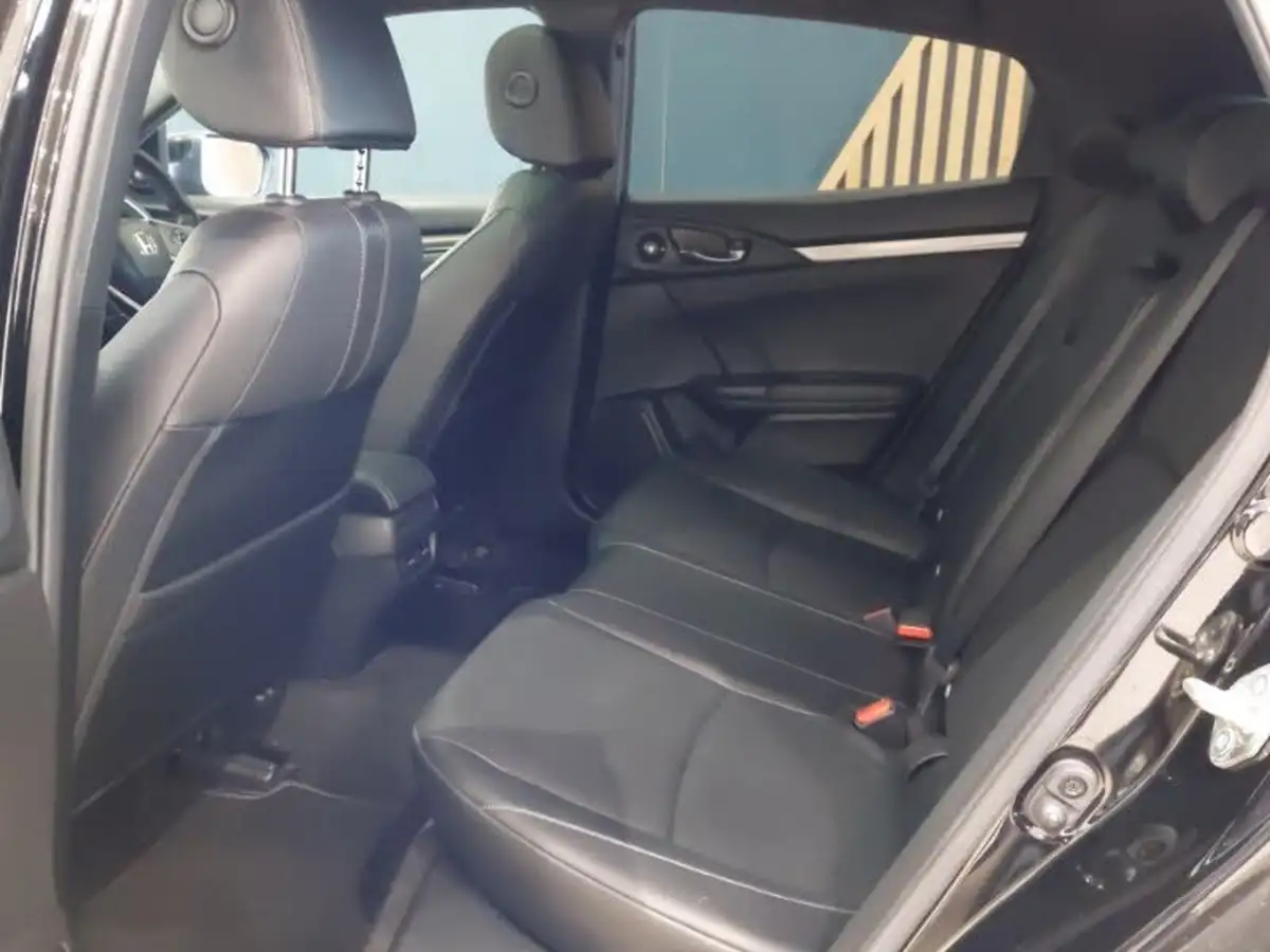 2017-honda-civic-15-vtec-turbo-prestige-cvt-big-5