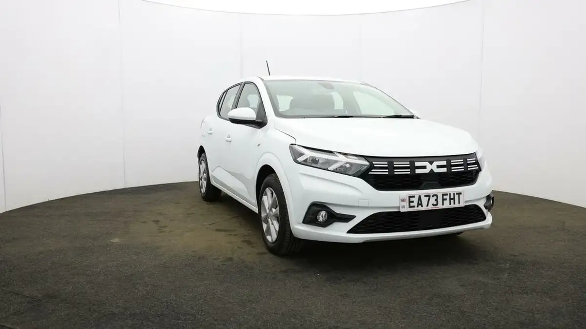 2023-dacia-sandero-10-tce-expression-90bhp-big-36