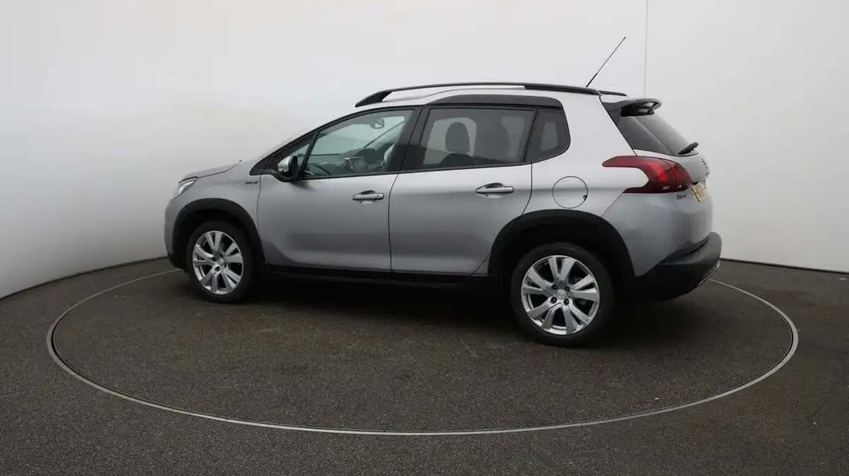 2018-peugeot-2008-suv-12-puretech-gt-line-110bhp-eat6-big-41