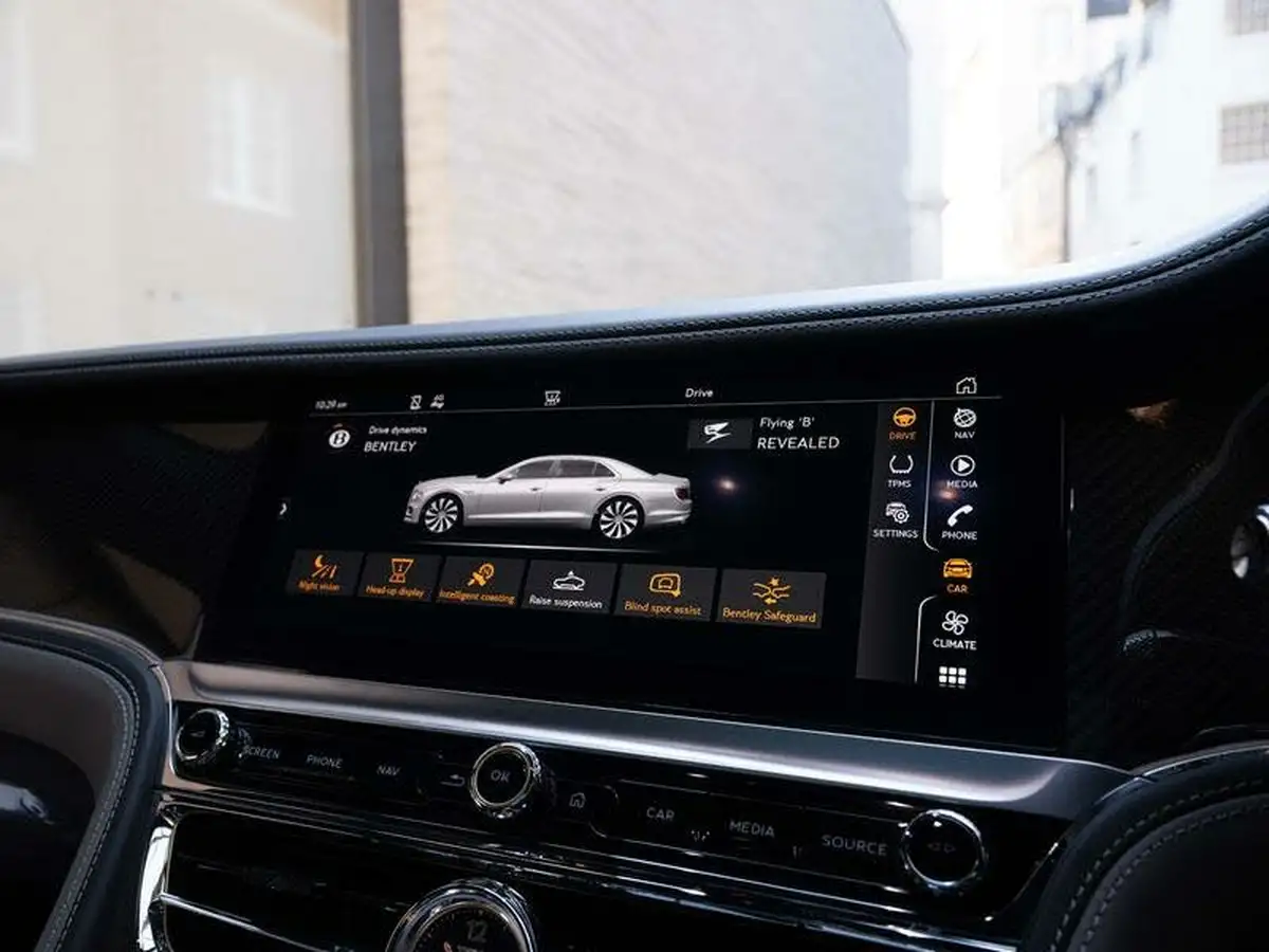 2024-bentley-flying-spur-29-hybrid-big-38
