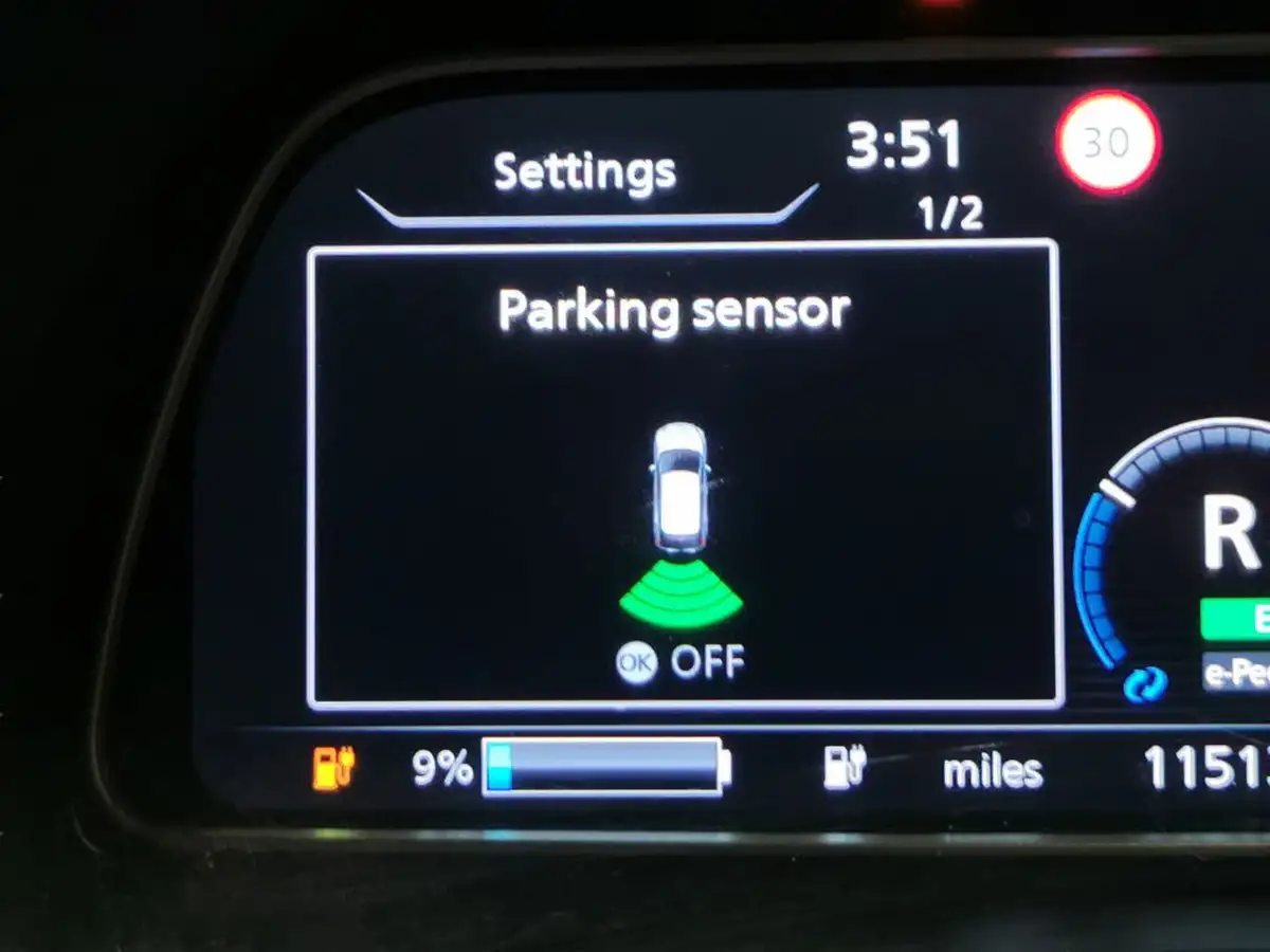 2022-nissan-leaf-e-tekna-39kwh-big-24