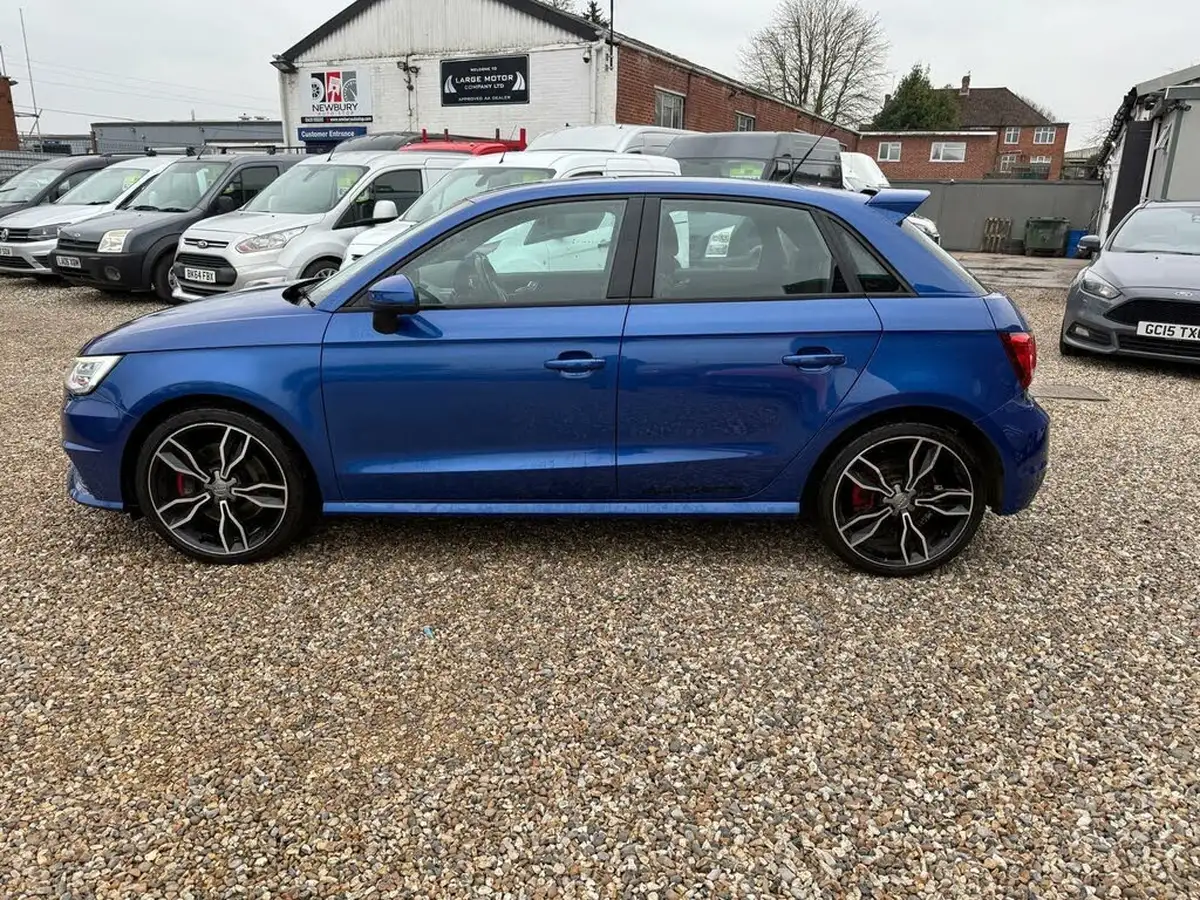 2015-audi-a1-20-s1-sportback-5d-big-5