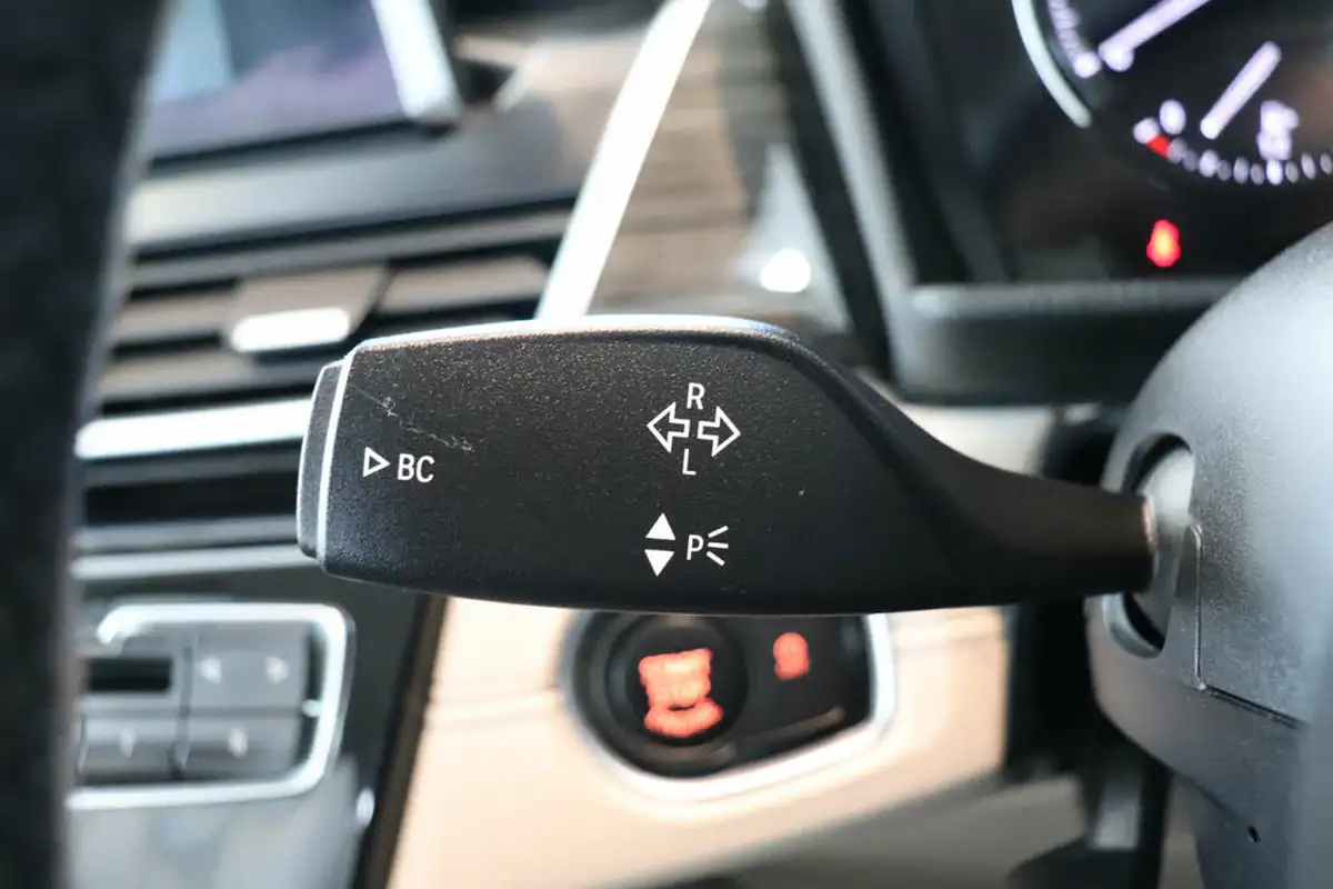 2019-bmw-2-series-20-220i-luxury-gran-big-51