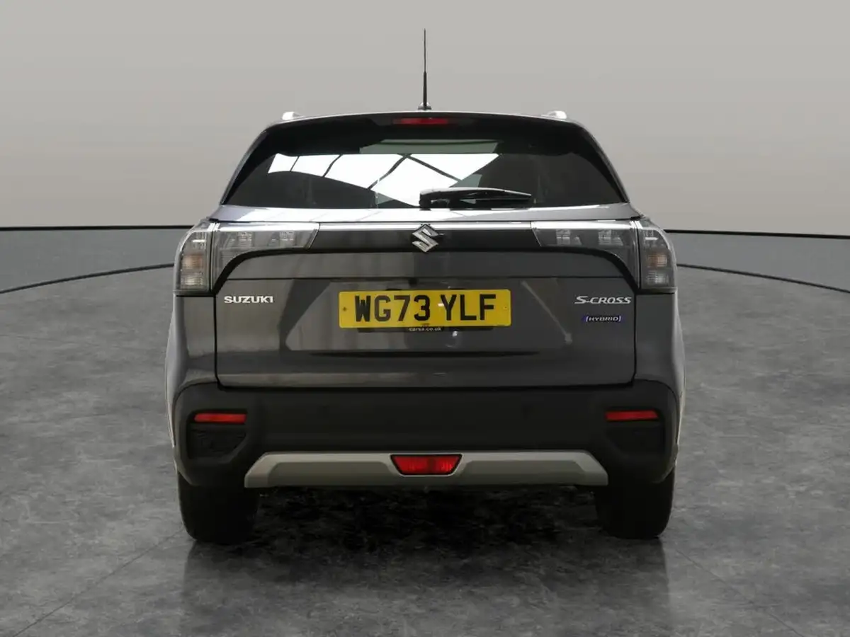 2024-suzuki-s-cross-15-ultra-allgrip-big-11