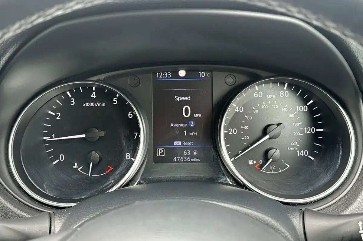2020-nissan-qashqai-13-dig-t-tekna-160ps-dct-big-14