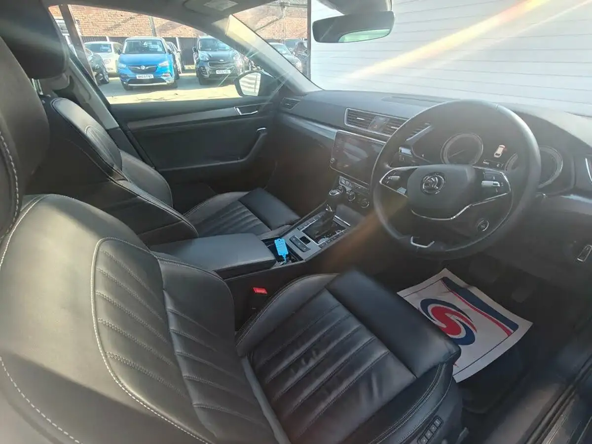 2020-skoda-superb-14-tsi-se-l-estate-big-32