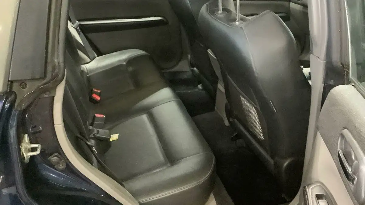 2005-subaru-forester-25-xt-big-3