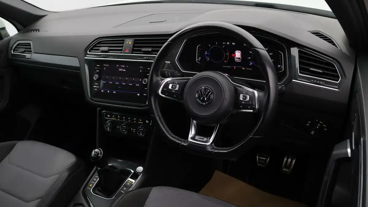 2020-volkswagen-tiguan-15-tsi-sel-big-8