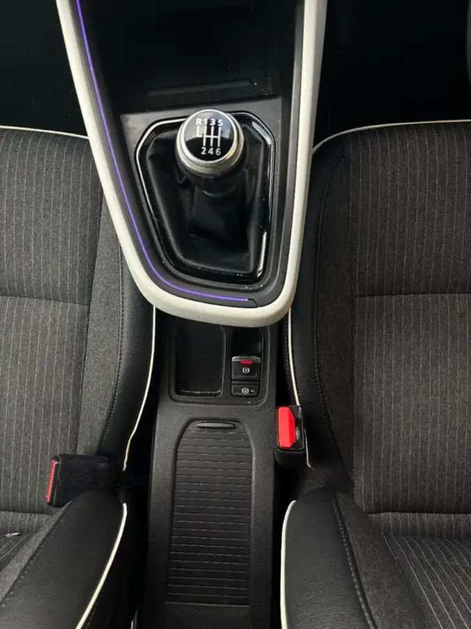 2022-renault-clio-10-tce-s-edition-big-27