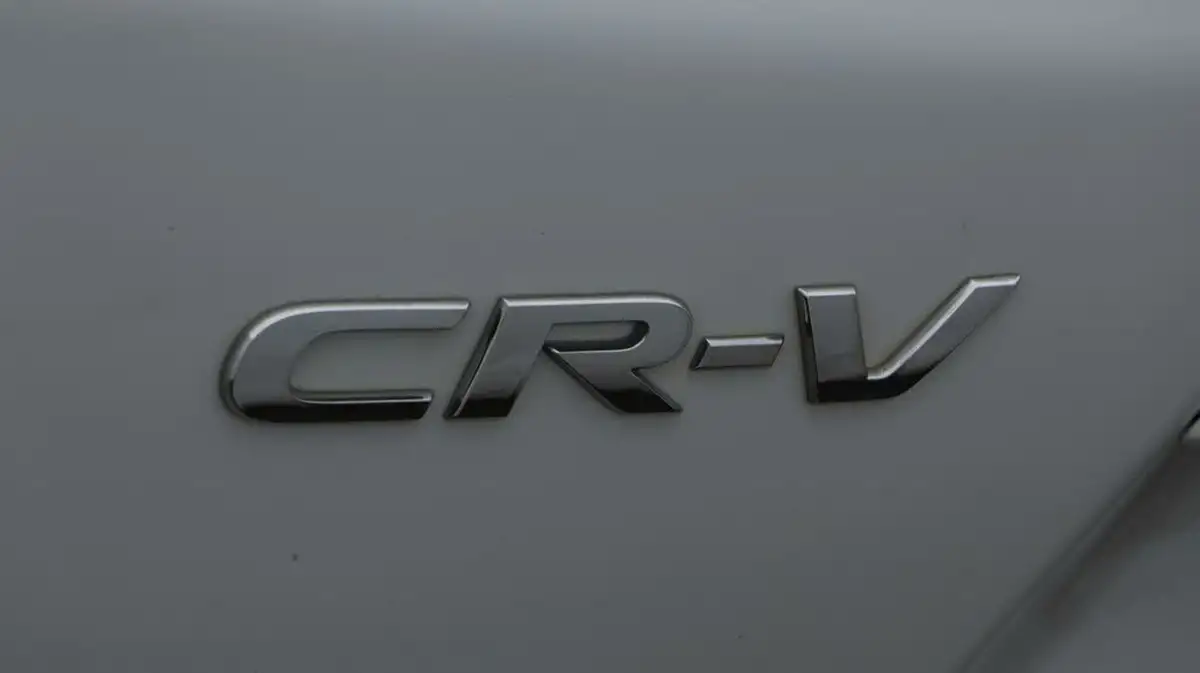 2019-honda-cr-v-20-i-mmd-se-4wd-big-21