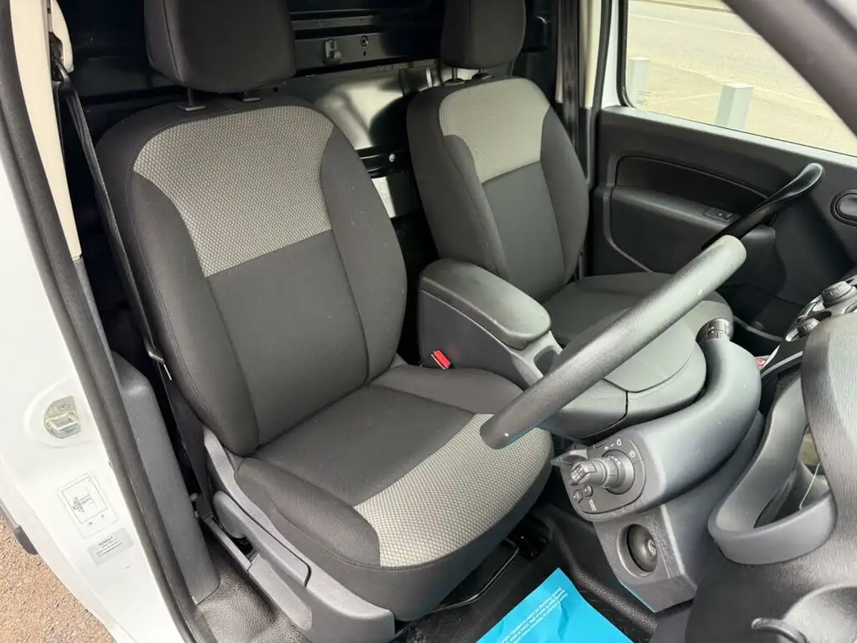 2020-renault-kangoo-e-ml20-i-ze-33-business-big-11