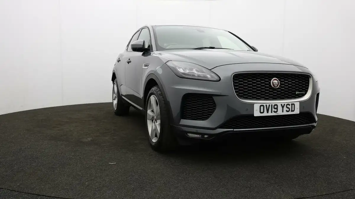 2019-jaguar-e-pace-20-i4d-r-dynamic-se-180ps-awd-auto-big-43