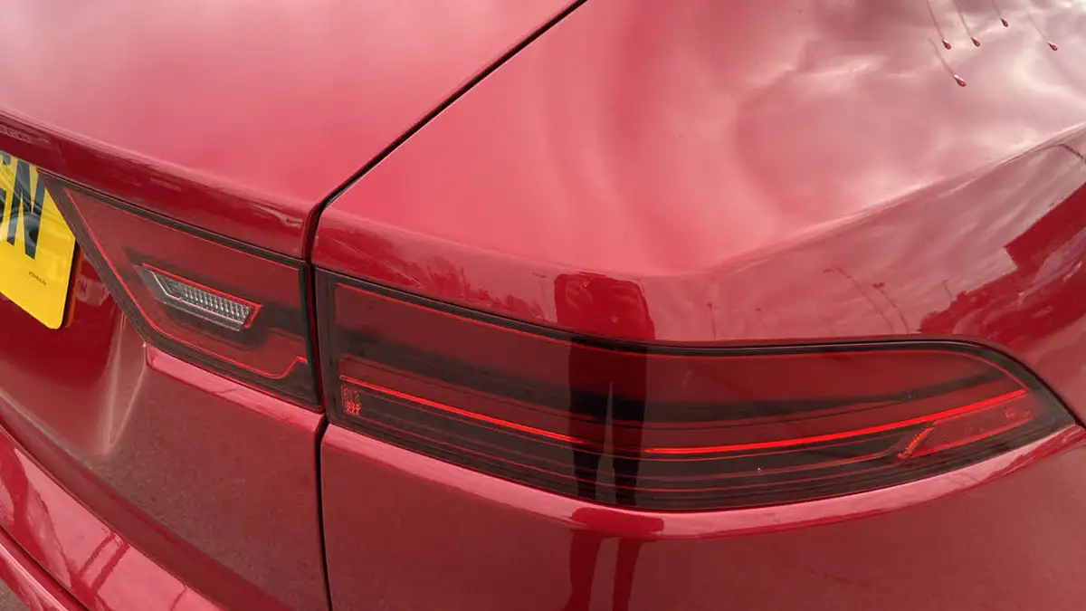 2022-jaguar-e-pace-20-d200-r-dynamic-hse-big-40