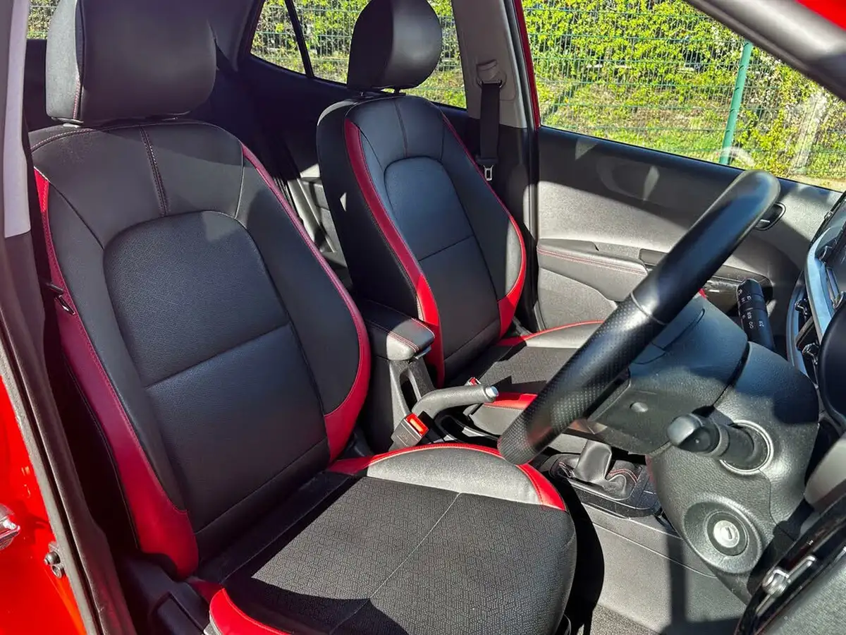 2019-kia-picanto-125-gt-line-big-8