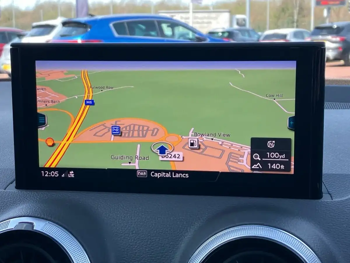 2021-audi-q2-15-35-tfsi-s-line-tronic-big-10