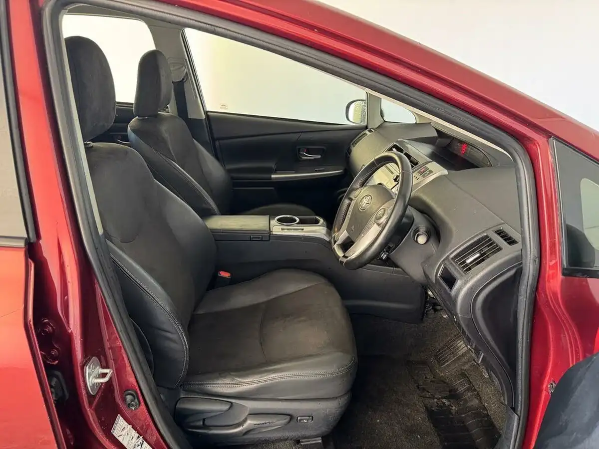 2019-toyota-prius-18-vvt-i-excel-big-17