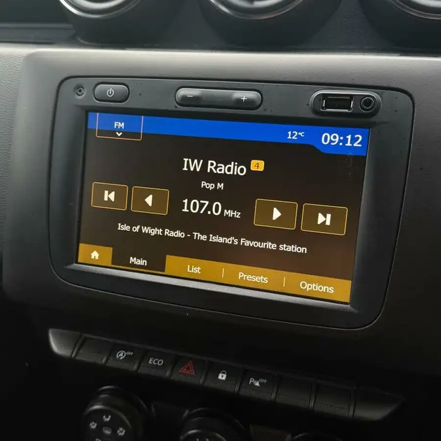2021-dacia-duster-10-tce-comfort-100bhp-ss-station-wagon-5d-big-10