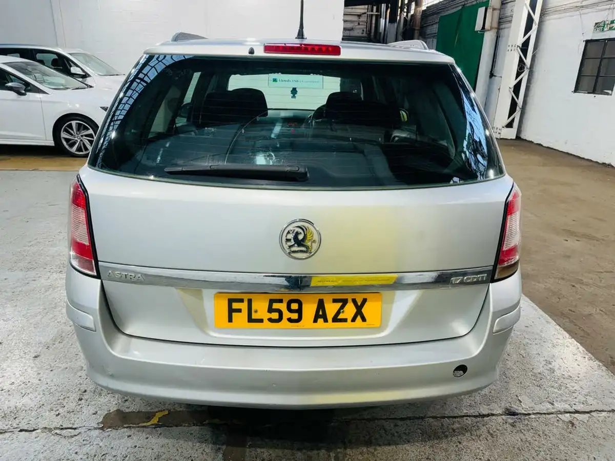2009-vauxhall-astra-17td-club-big-5