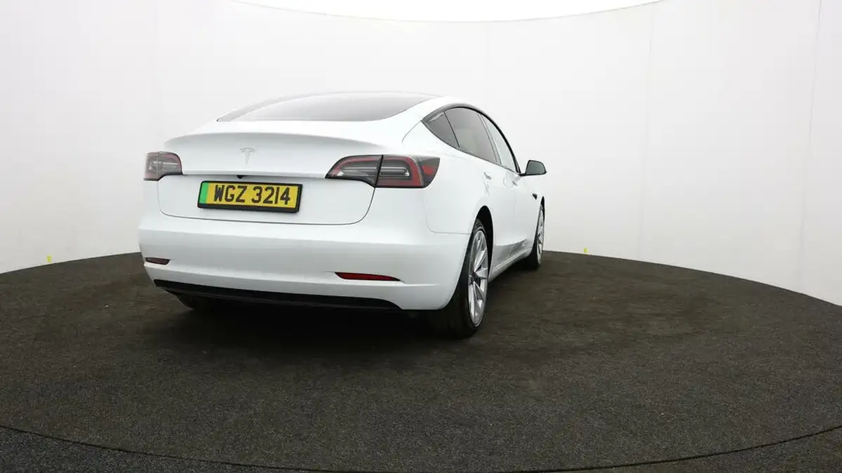 2021-tesla-model-3-e-standard-plus-big-74