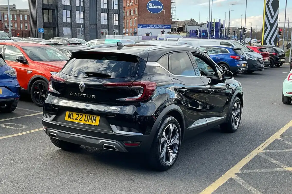 2022-renault-captur-13-tce-rs-line-big-24