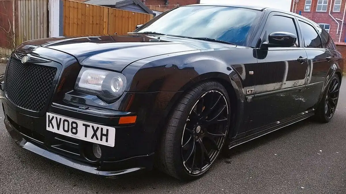 2008-chrysler-300c-30td-estate-5d-big-0